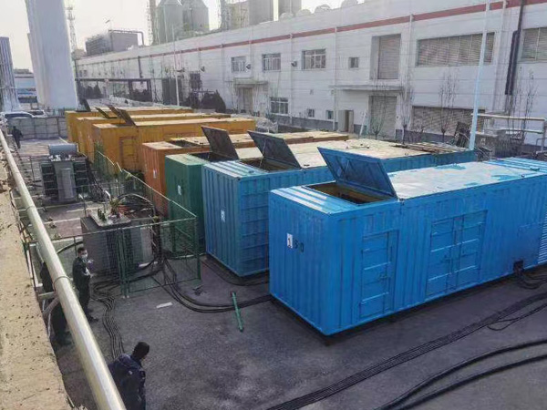 乌达380V和690V电压的电缆线相同吗?