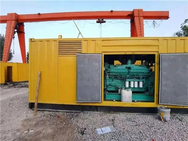 乌达冬季低温环境下，500KW发电机组应该选择什么类型的启动电瓶？